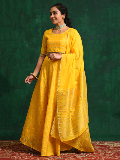 Yellow Checked Lehenga Choli With Dupatta