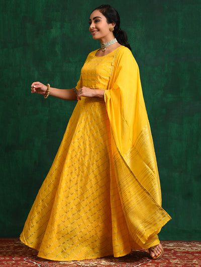 Yellow Checked Lehenga Choli With Dupatta