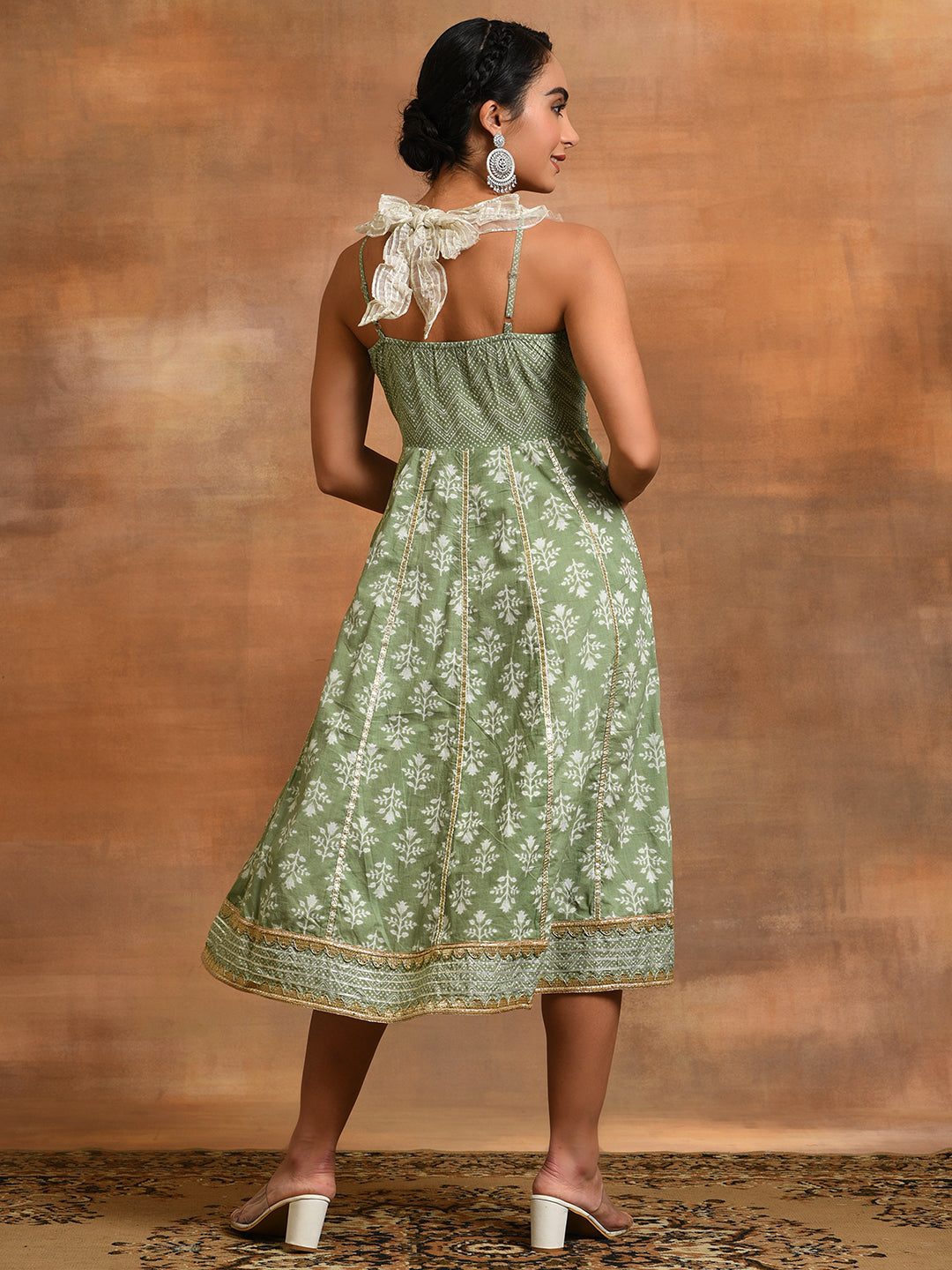 Pastel Green Floral Print Midi Dress With Lace Work