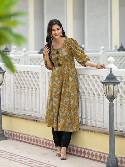 Mustard kantha Anarkali Kurta