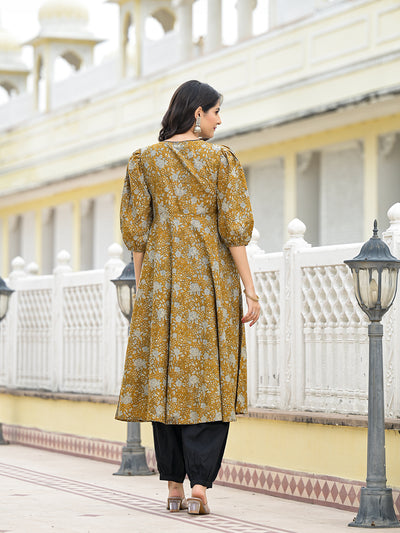 Mustard kantha Anarkali Kurta