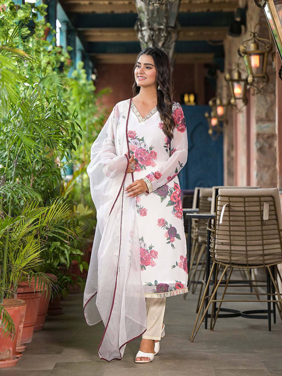 Cream Floral print Kurta Set with Dupatta