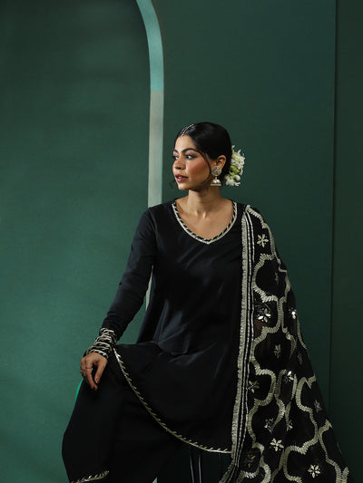 Black Pakistani Kurta Salwar With Embellished Dupatta