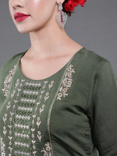 Green Embroidered Kurta Pant With Dupatta