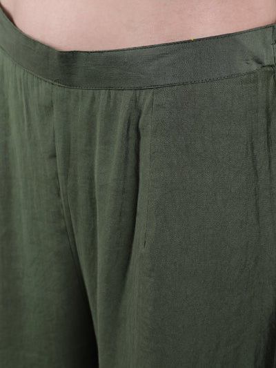 Green Embroidered Kurta Pant With Dupatta
