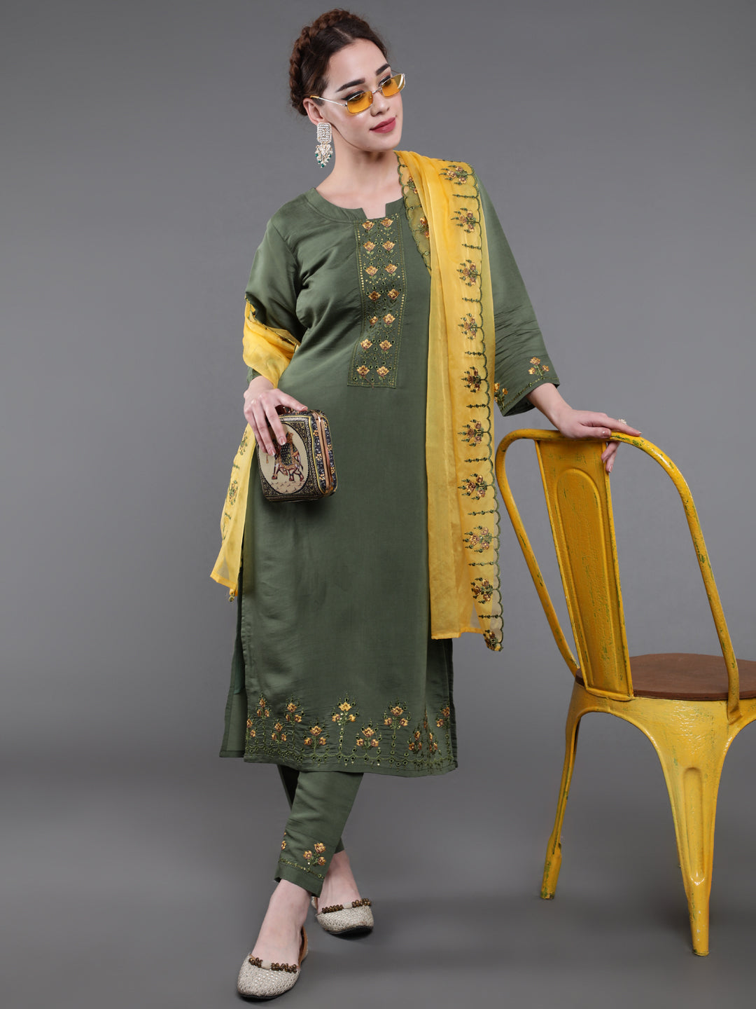 Green Embroidered Kurta Pant With Dupatta