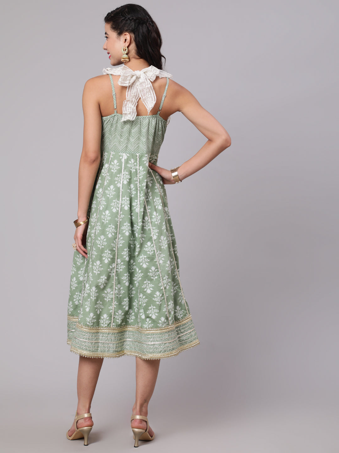 Pastel Green Floral Print Midi Dress With Lace Work