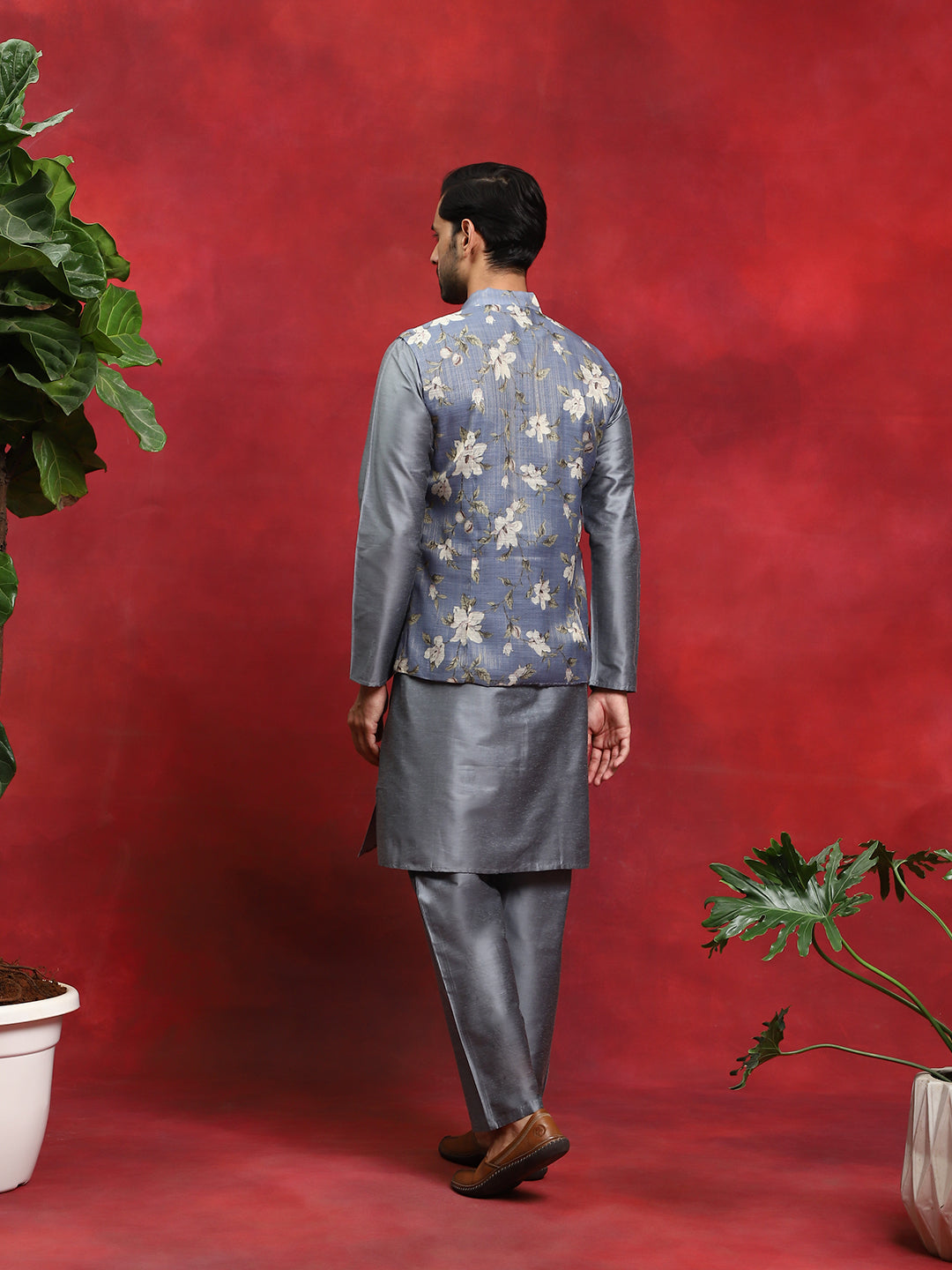 Grey Kurta Pyjama With Floral Print Nehru Jacket