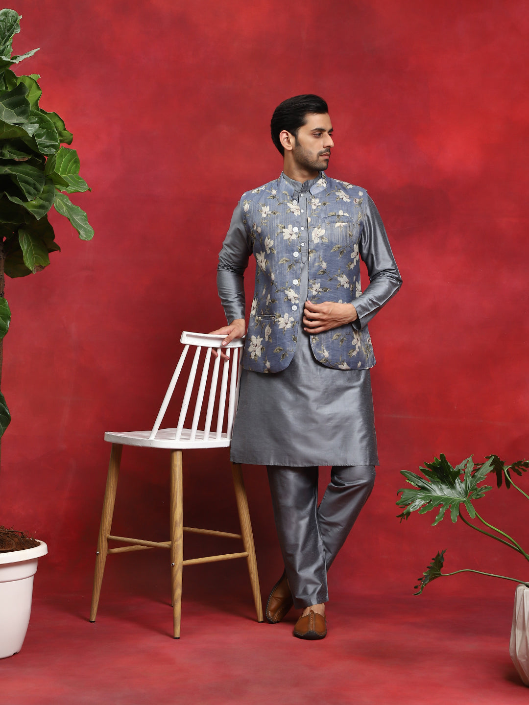 Grey Kurta Pyjama With Floral Print Nehru Jacket