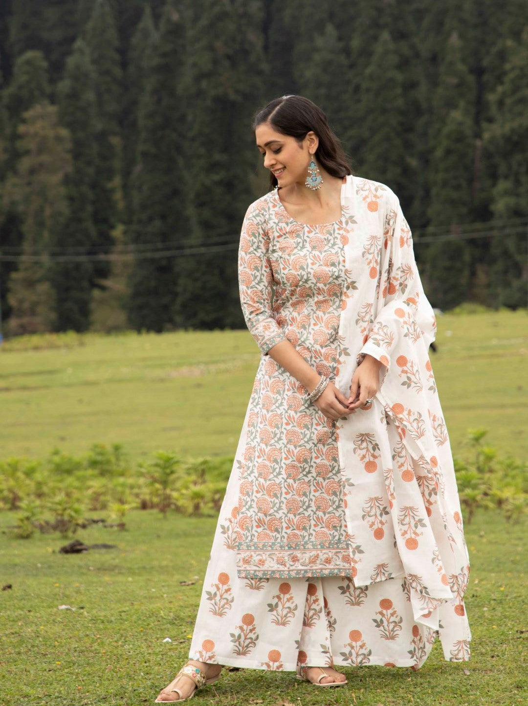 White Floral Print Kurta Palazzo With Dupatta