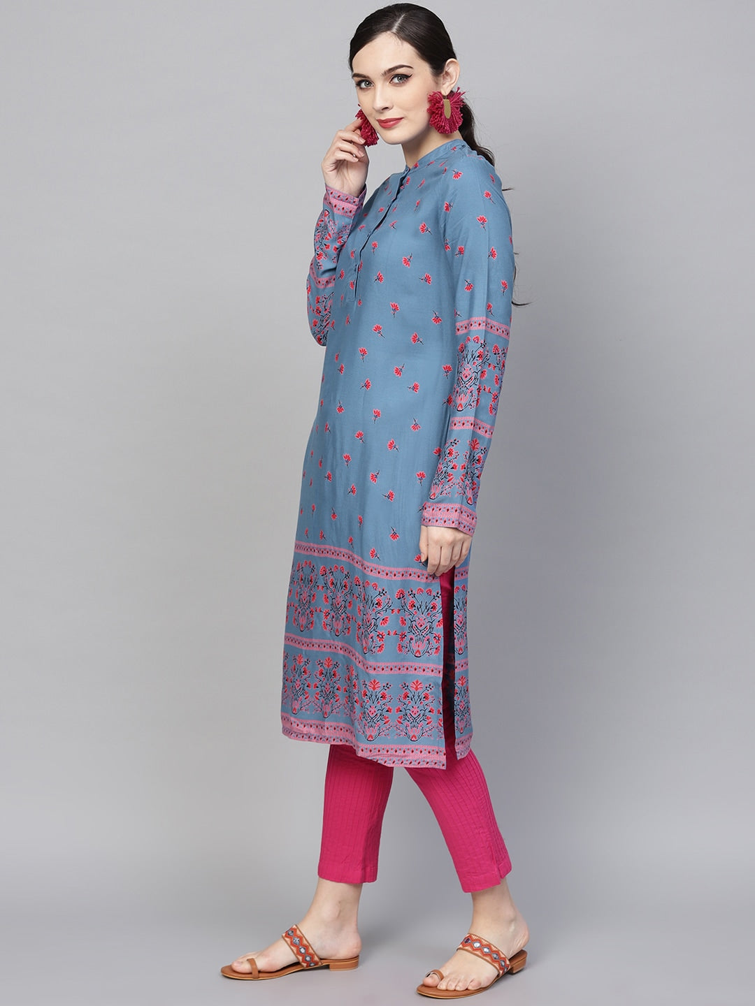 Blue & Pink Printed Straight Kurta