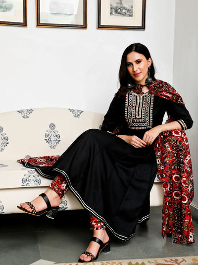 Black Embroidered Anarkali Pant With Dupatta