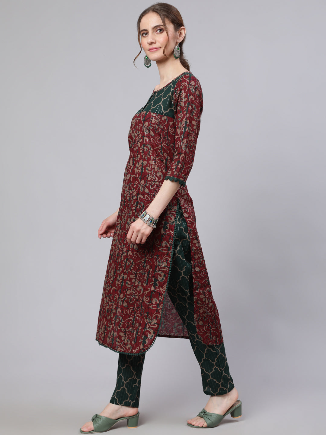 Maroon Printed Straight Kurta