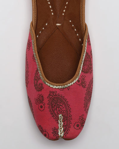 Peach Printed Handcrafted Mojaris