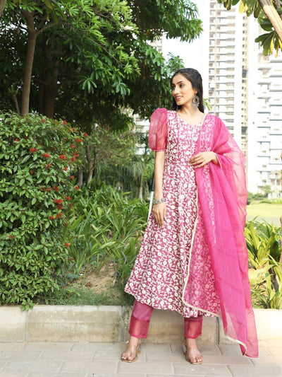 Purple Floral Embroidered Anarkali Pant With Dupatta