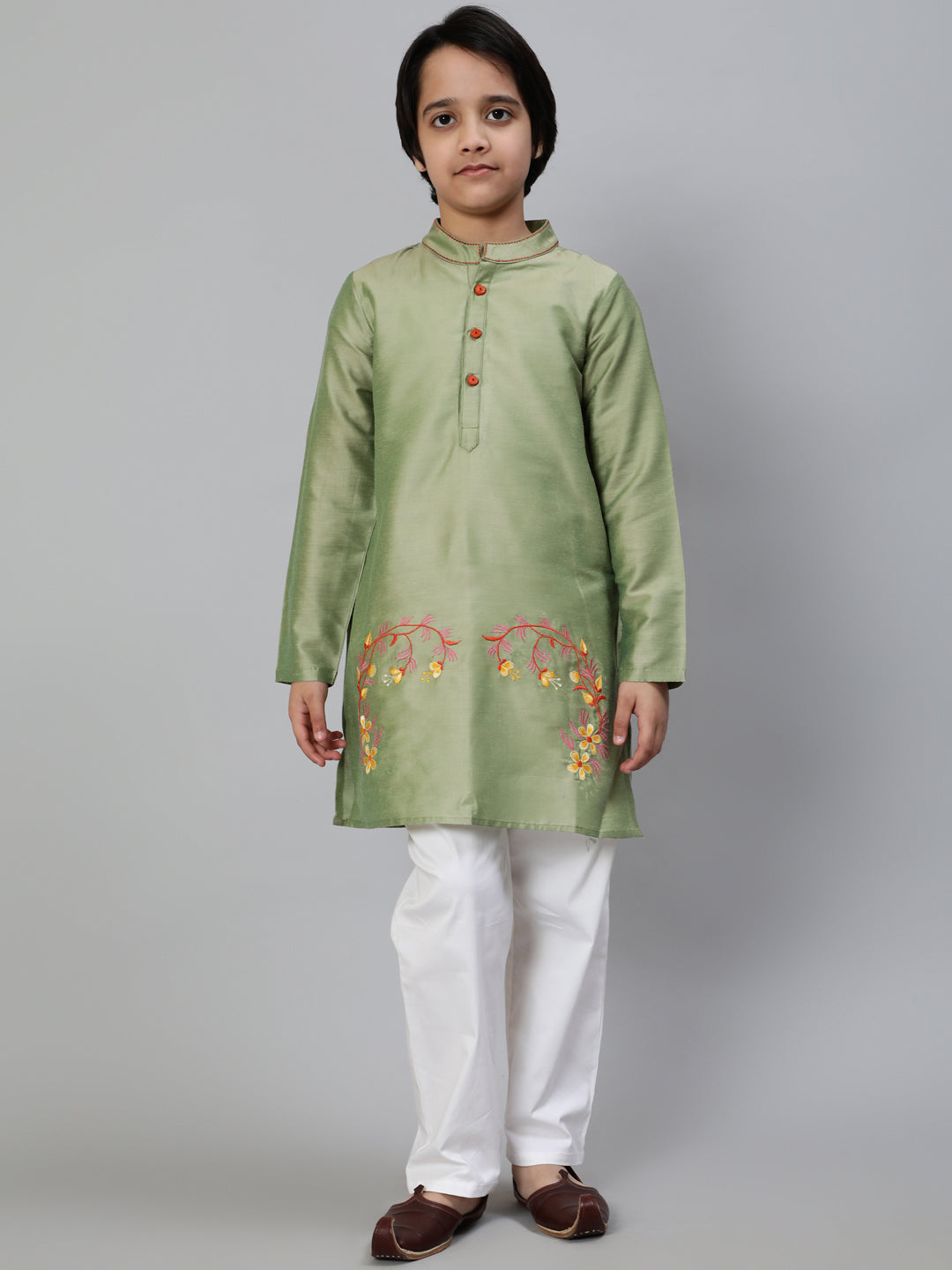 Green Embroidered Kurta