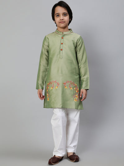 Green Embroidered Kurta