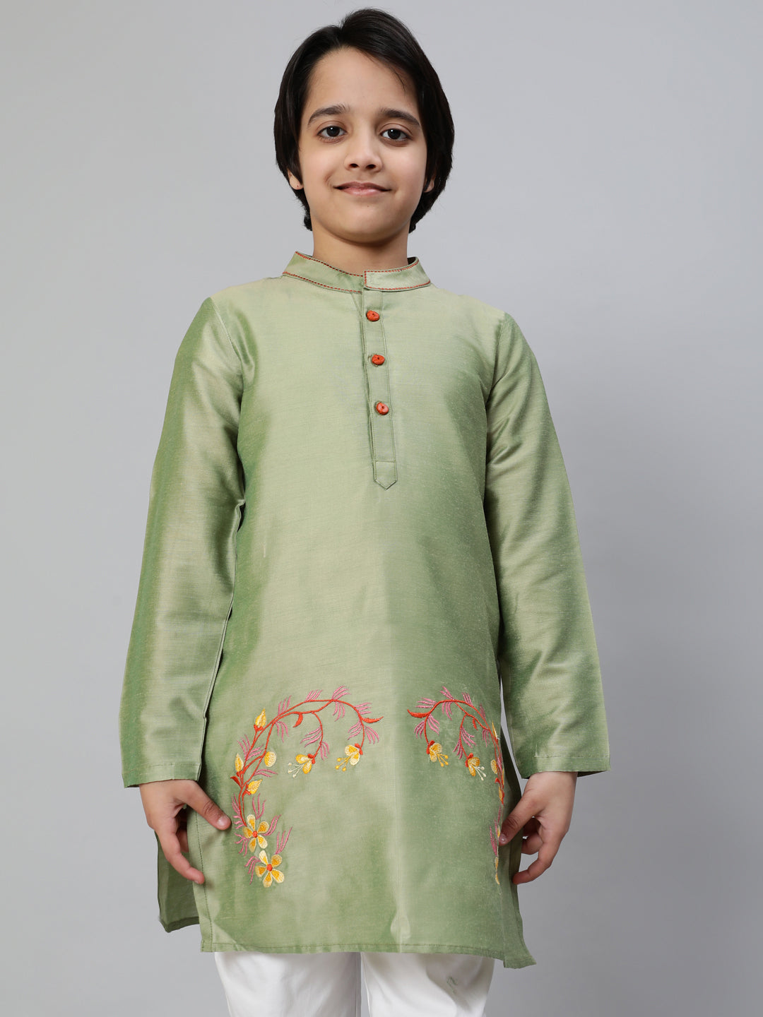 Green Embroidered Kurta