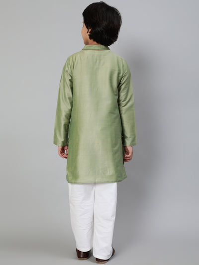 Green Embroidered Kurta