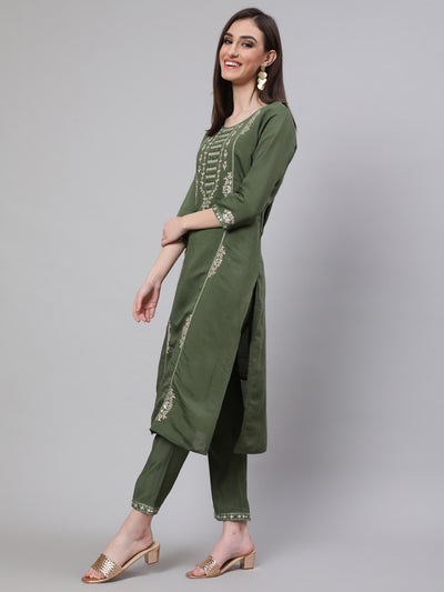 Green Embroidered Kurta Pant With Dupatta