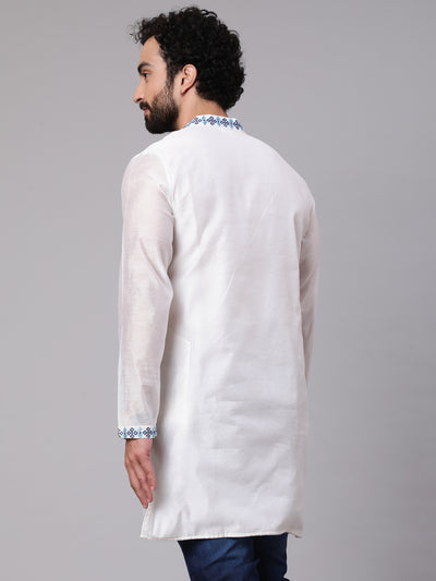 White Kurta With Embroidered Details