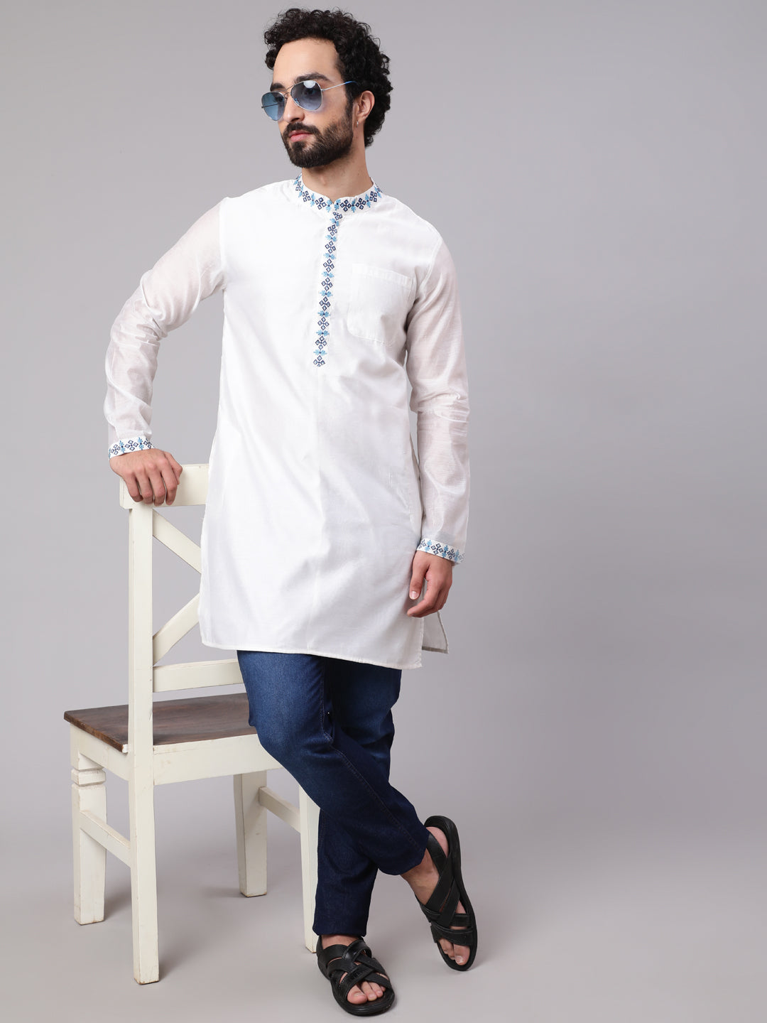 White Kurta With Embroidered Details