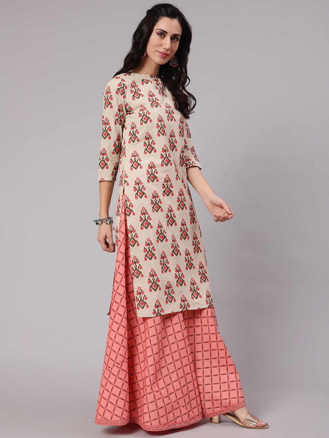 Cream & Peach Printed Kurta With Skirt