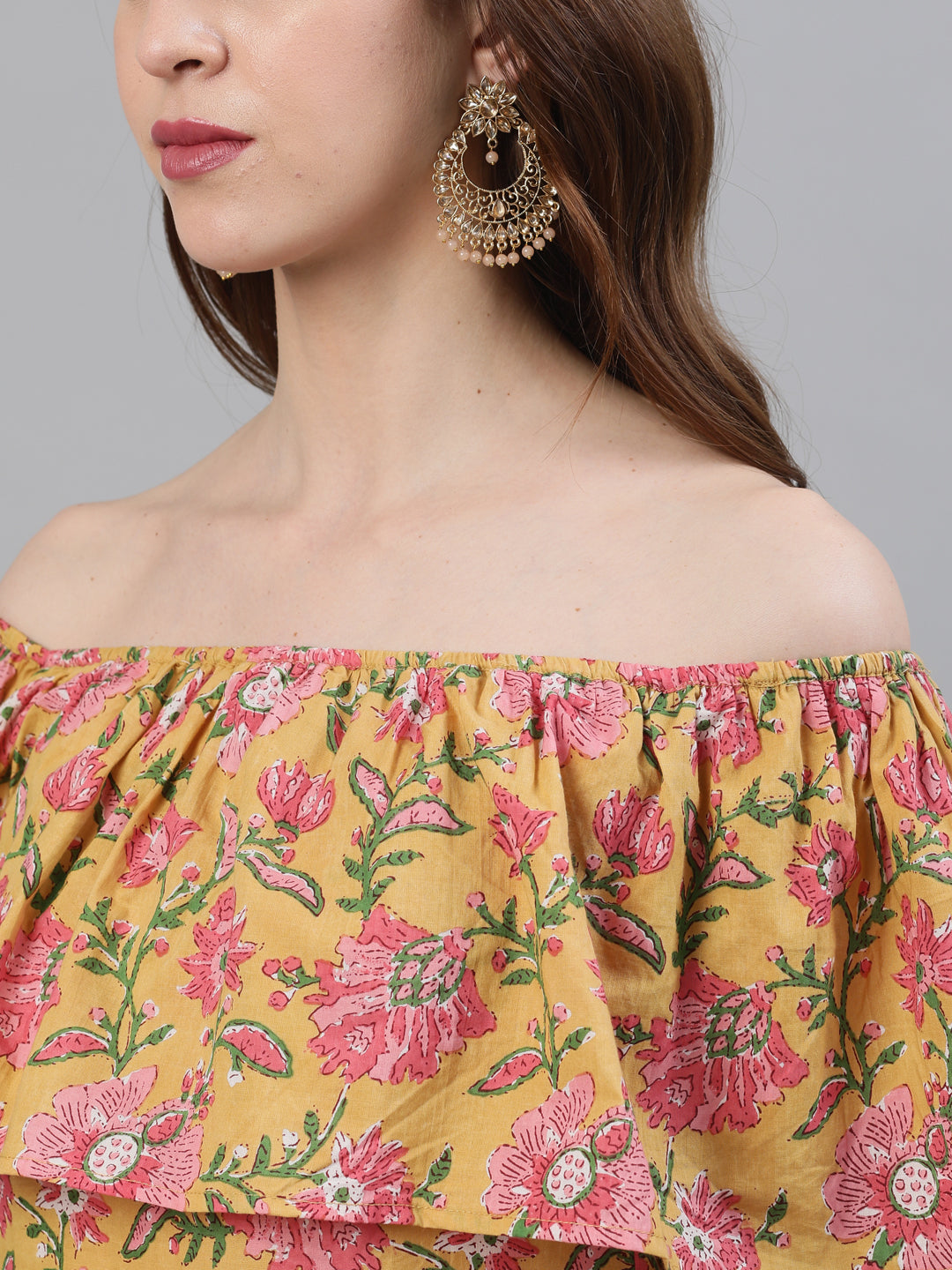 Yellow Floral Print Off-Shoulder Straight Kurta