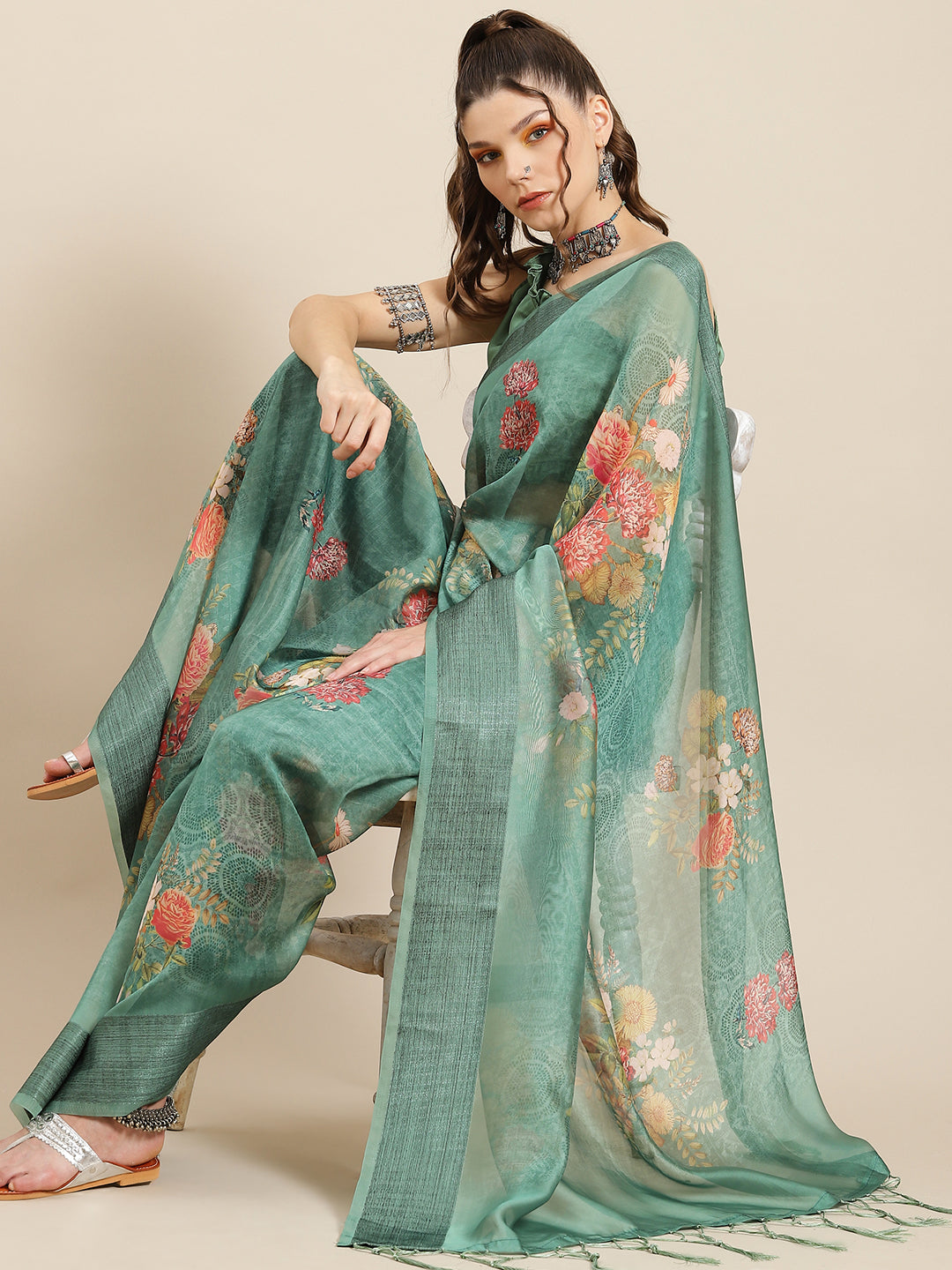 Green Floral Print Organza Saree With Blouse Piece