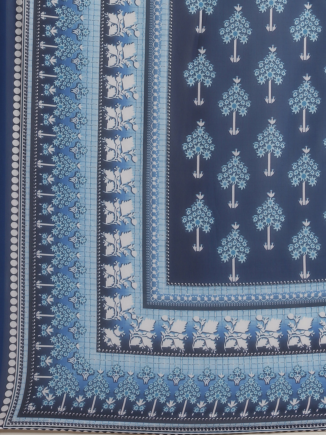 Blue Floral Print Saree With Blouse Piece